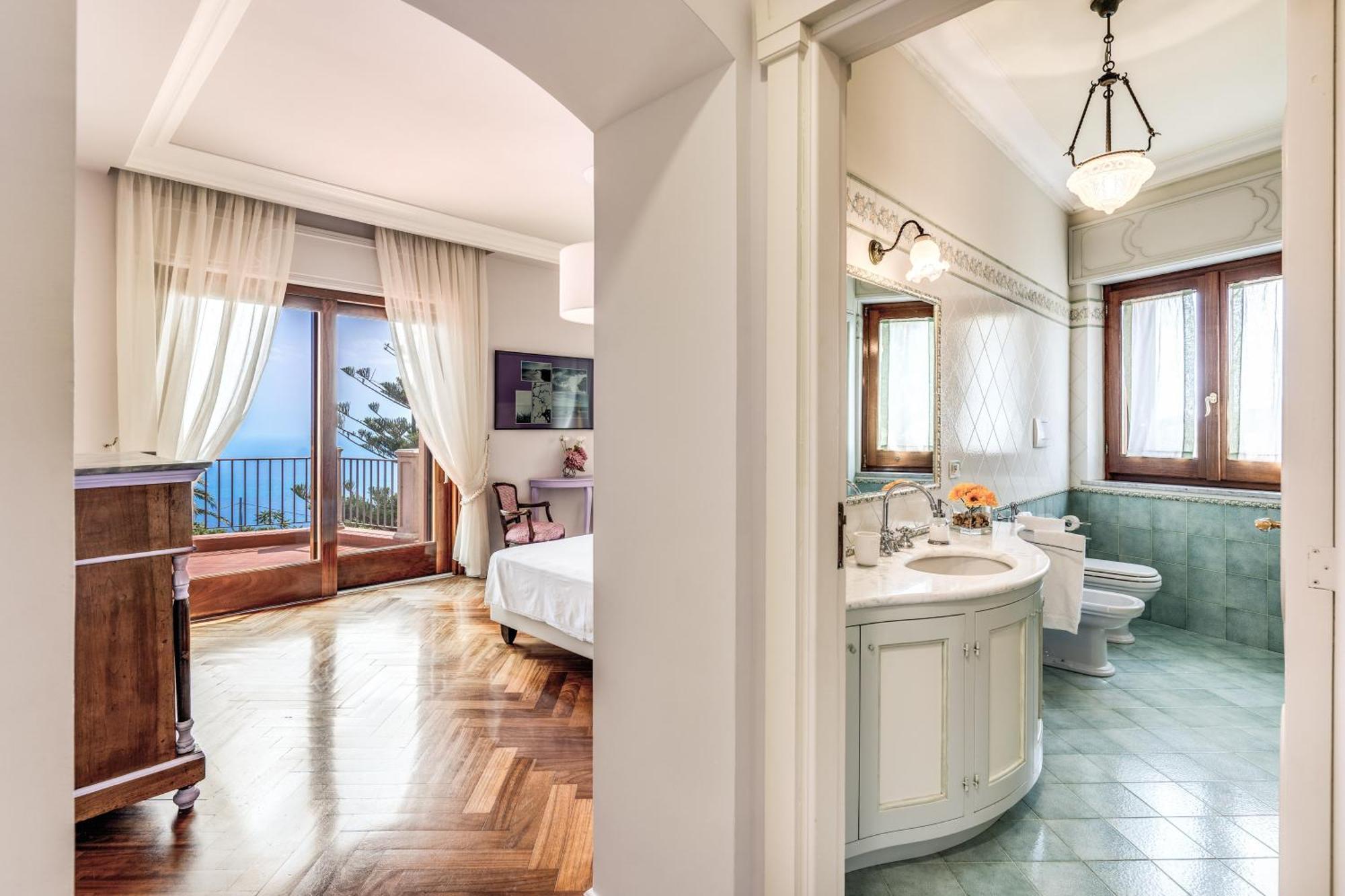 Villa Solatia Масса-Лубренсе Экстерьер фото