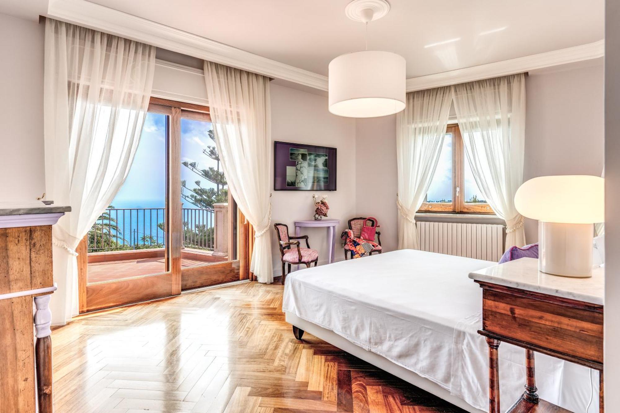 Villa Solatia Масса-Лубренсе Экстерьер фото